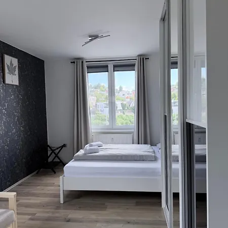 Apartmán Golden - Near Train Station Bratislava